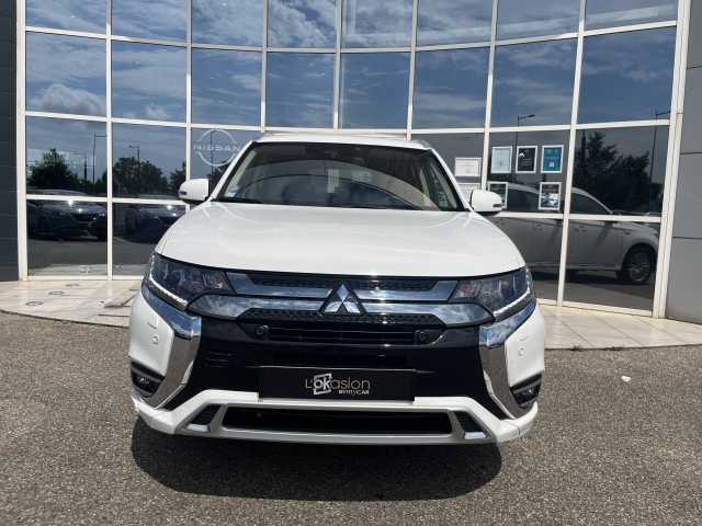 Mitsubishi Outlander phev Outlander 2.4l PHEV Twin Motor 4WD