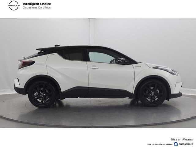 Toyota C-HR 122h Graphic 2WD E-CVT RC18