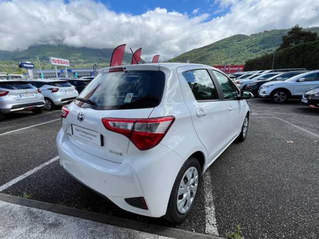 Toyota Yaris 100h France Business 5p