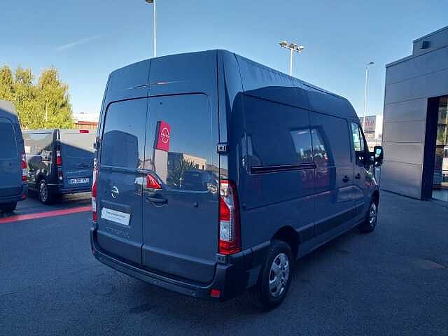 Nissan Interstar fourgon L2H2 3T3 2.3 DCI 135