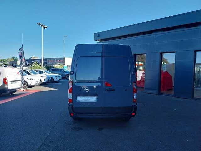 Nissan Interstar fourgon L2H2 3T3 2.3 DCI 135