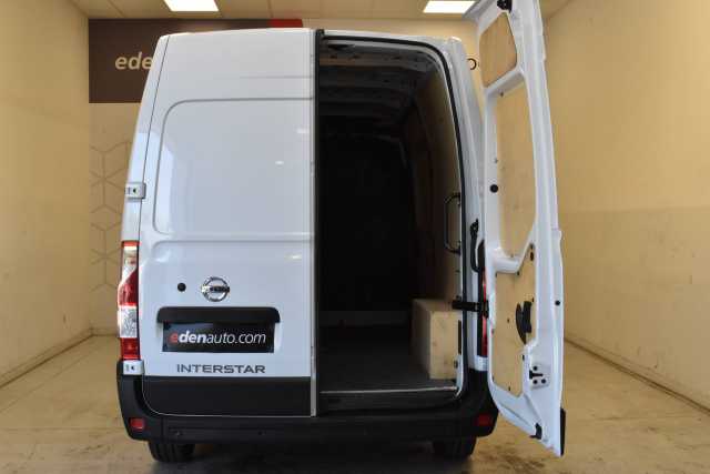 Nissan Interstar fourgon L2H2 3T5 2.3 DCI 135