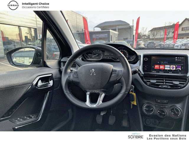 Peugeot 208 PureTech 82ch S&amp;S BVM5