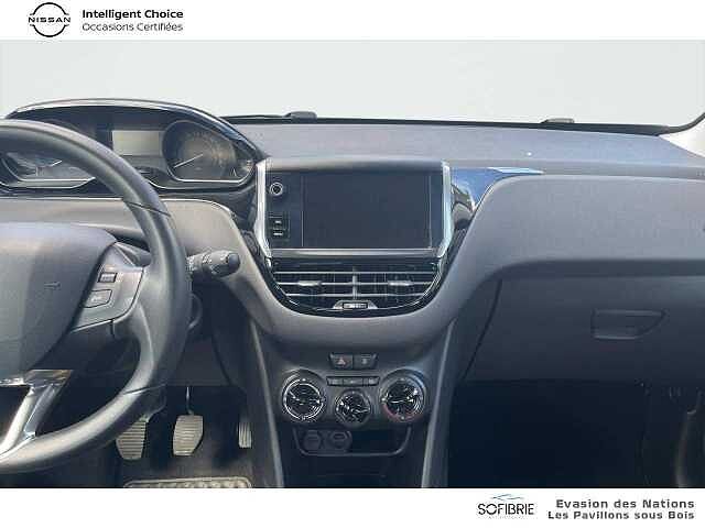 Peugeot 208 PureTech 82ch S&amp;S BVM5