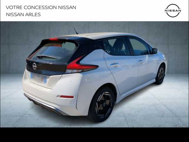 Nissan Leaf 150ch 40kWh N-Connecta 22