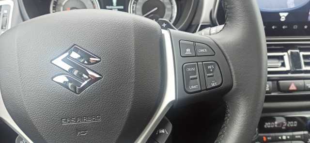 Suzuki S-cross 1.5 Dualjet Hybrid Auto